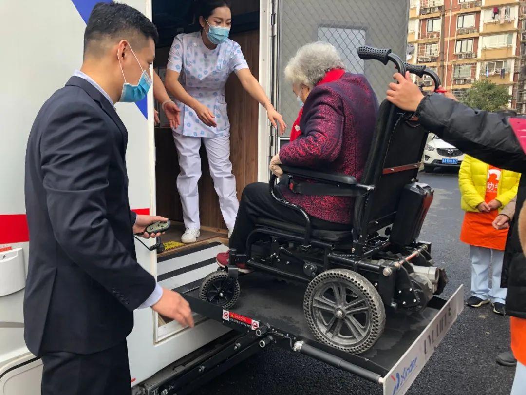 杭州久久助老流动助浴服务