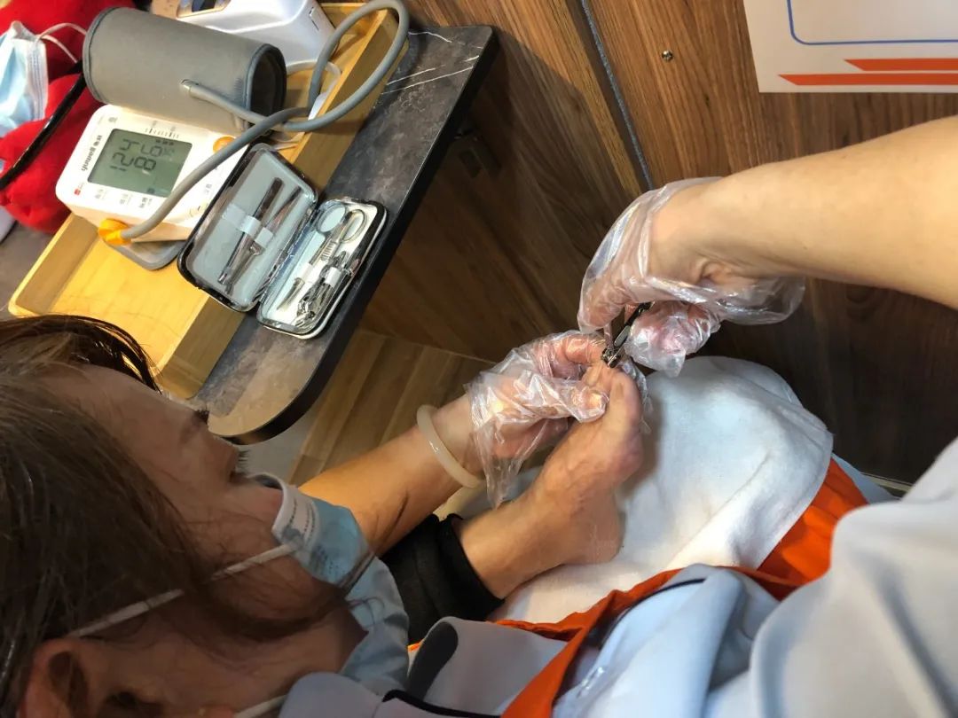 杭州久久助老流动助浴服务